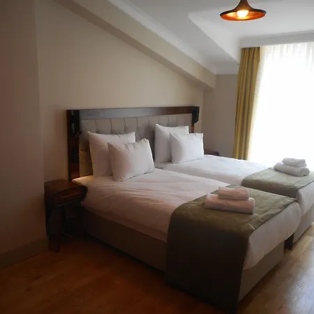 Keten Taksim 4*