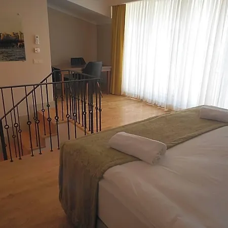 Keten Taksim Apartmanhotel 4*